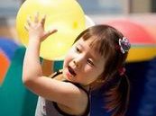 女性子宫肌瘤在邵阳市中心医院做三代试管预算八万块够不够？